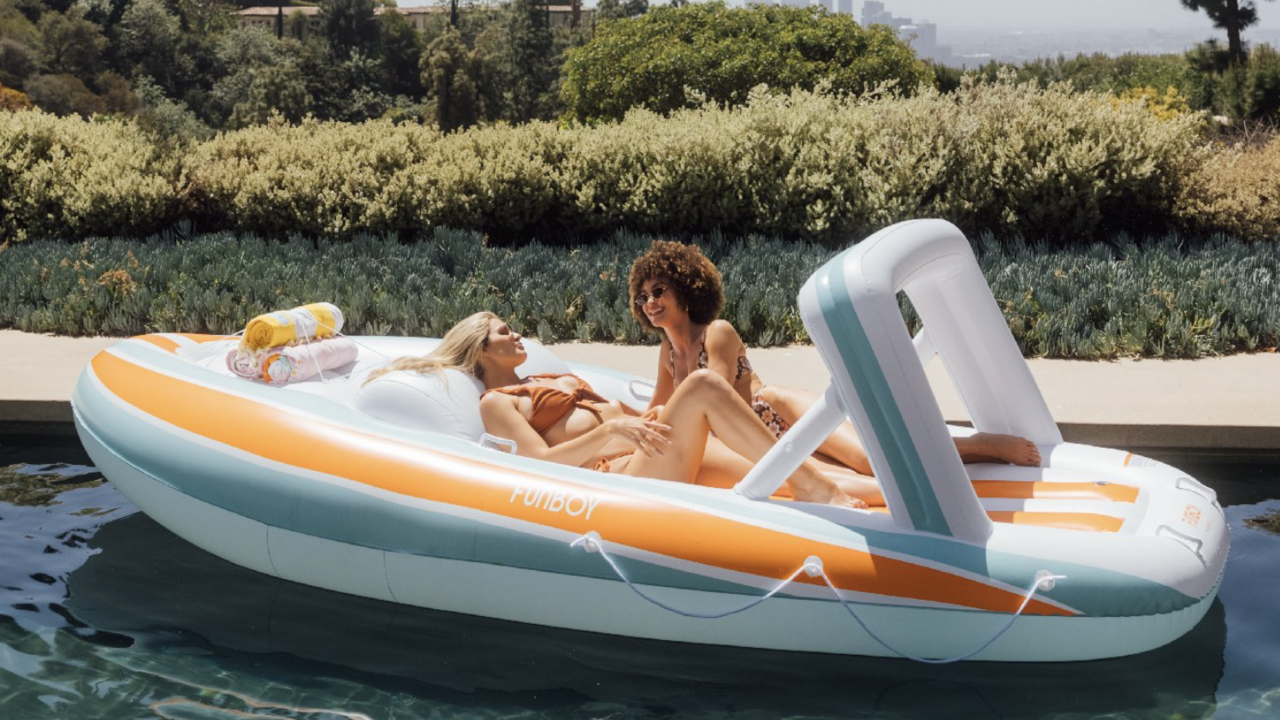 Illustratie voor: Heerlijk dobberen: deze opblaasbare jacht is alles wat je wilt voor de zomer