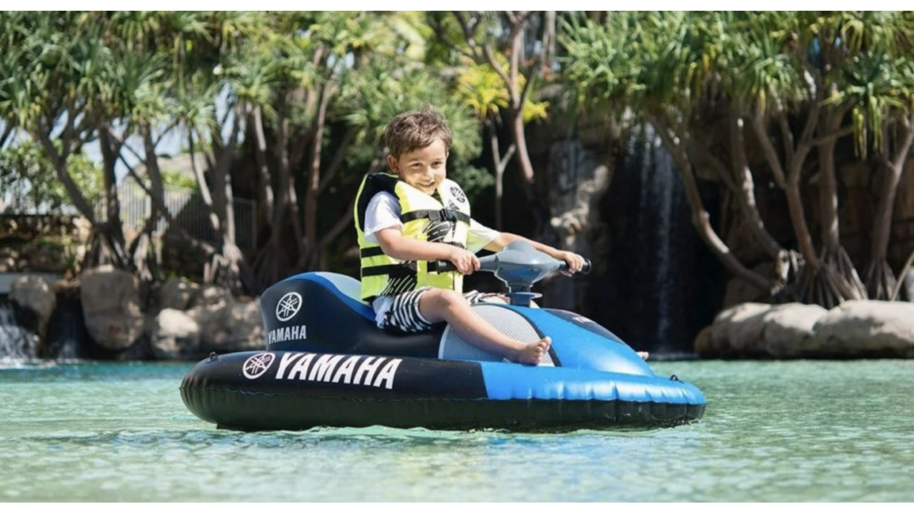 Illustratie voor: Te cute: Lidl verkoopt nu jetski’s voor kids