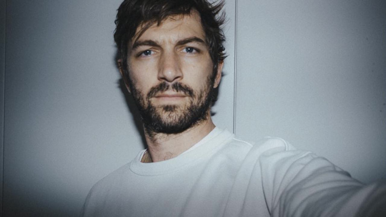 Illustratie voor: Mooie mannen maandag: Michiel Huisman (39)