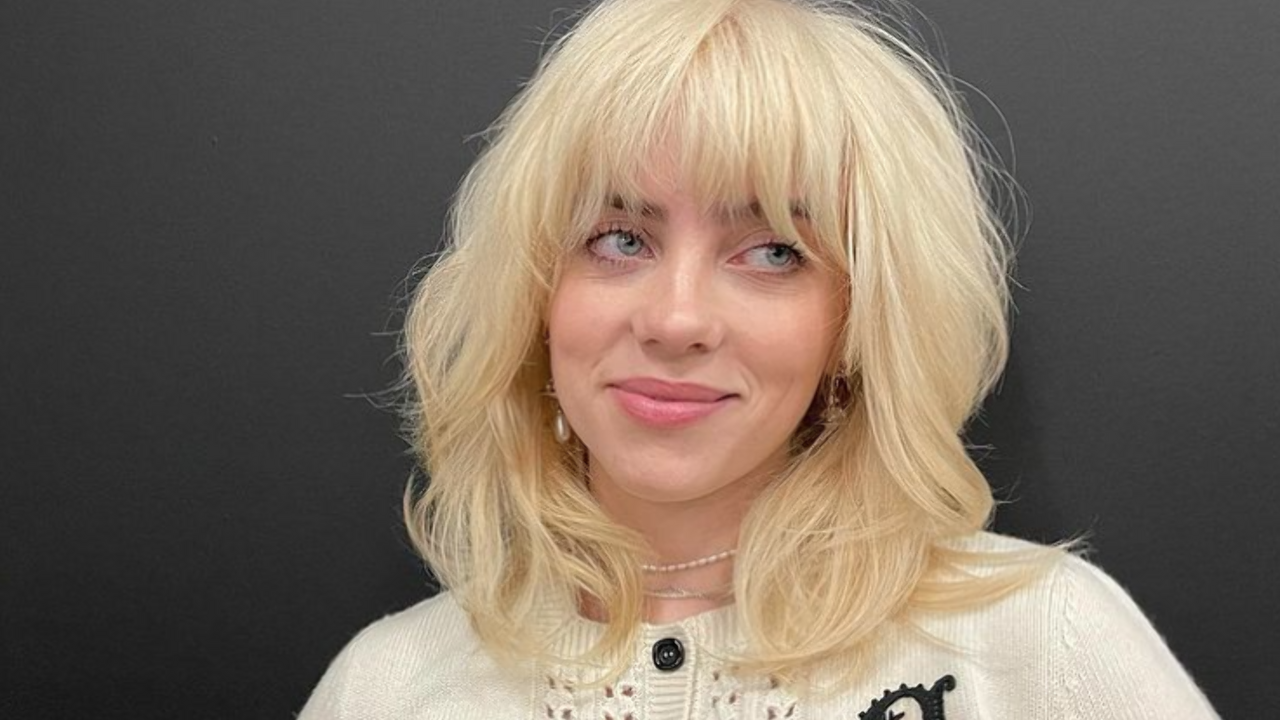 Illustratie voor: Wauw! Billie Eilish schittert in lingerie op de cover van de Britse Vogue