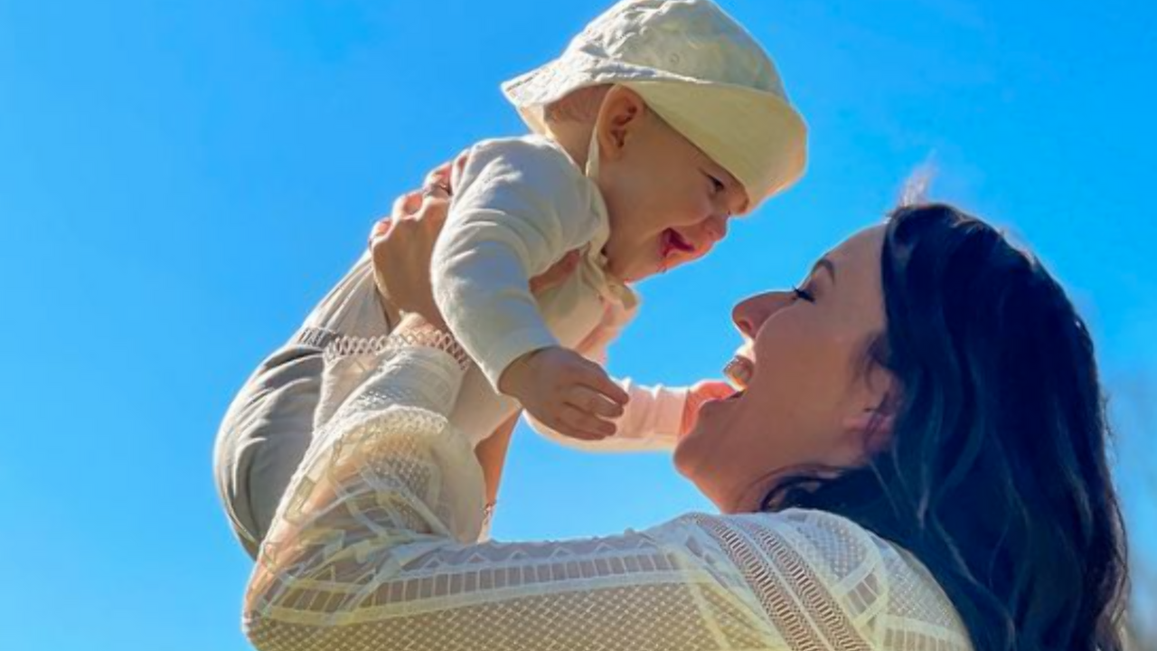Illustratie voor: Deze 10 bekende Nederlandse mama’s vierde voor het eerst Moederdag
