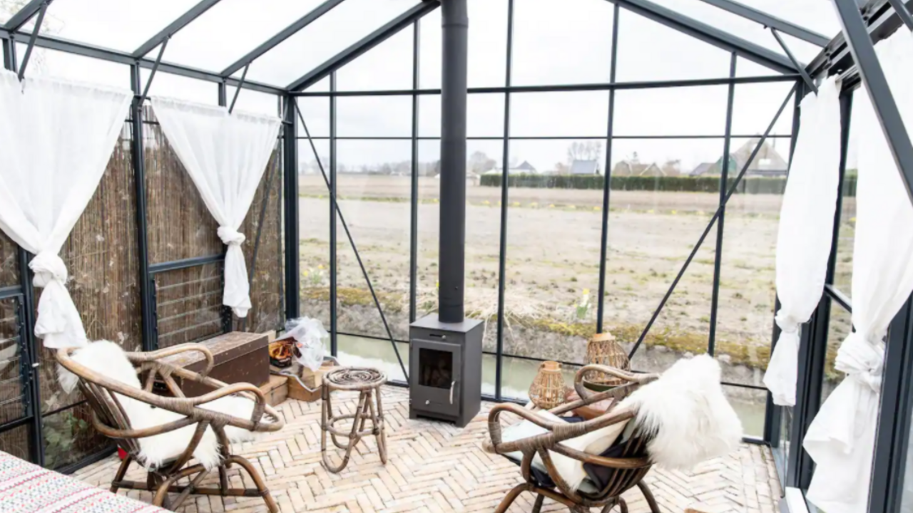 Illustratie voor: Vakantie in eigen land: dit zijn de 5 mooiste Airbnb’s in Noord-Holland