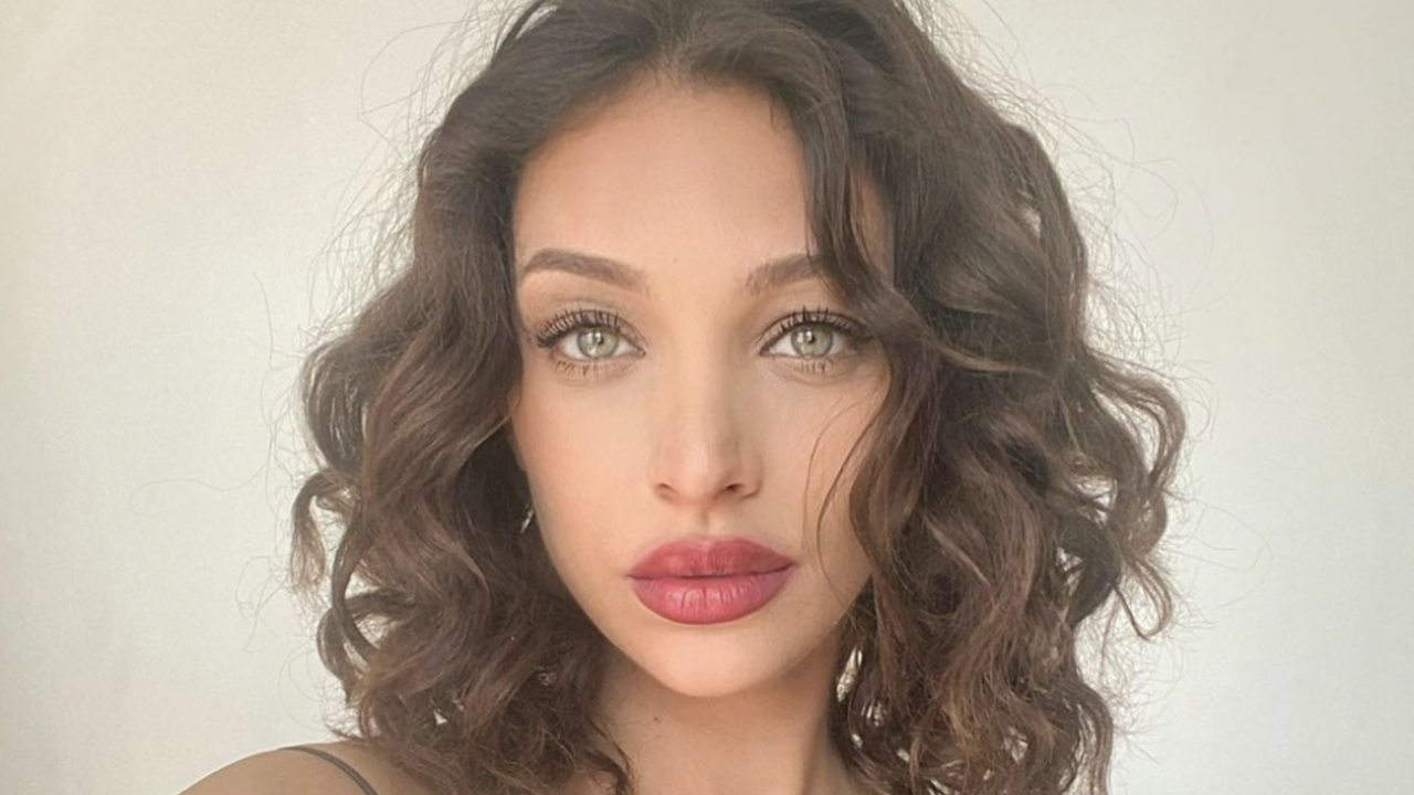 Illustratie voor: Baby news: Deze Love Island-ster is in verwachting van haar eerste kindje!
