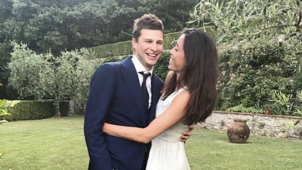 Illustratie voor: Binnenkijken: dit is het leuke optrekje van Sven Kramer en Naomi van As