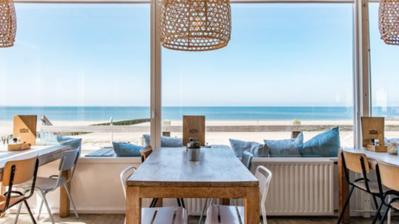 Illustratie voor: Zomer in eigen land: 3 leuke strandtenten in Dishoek