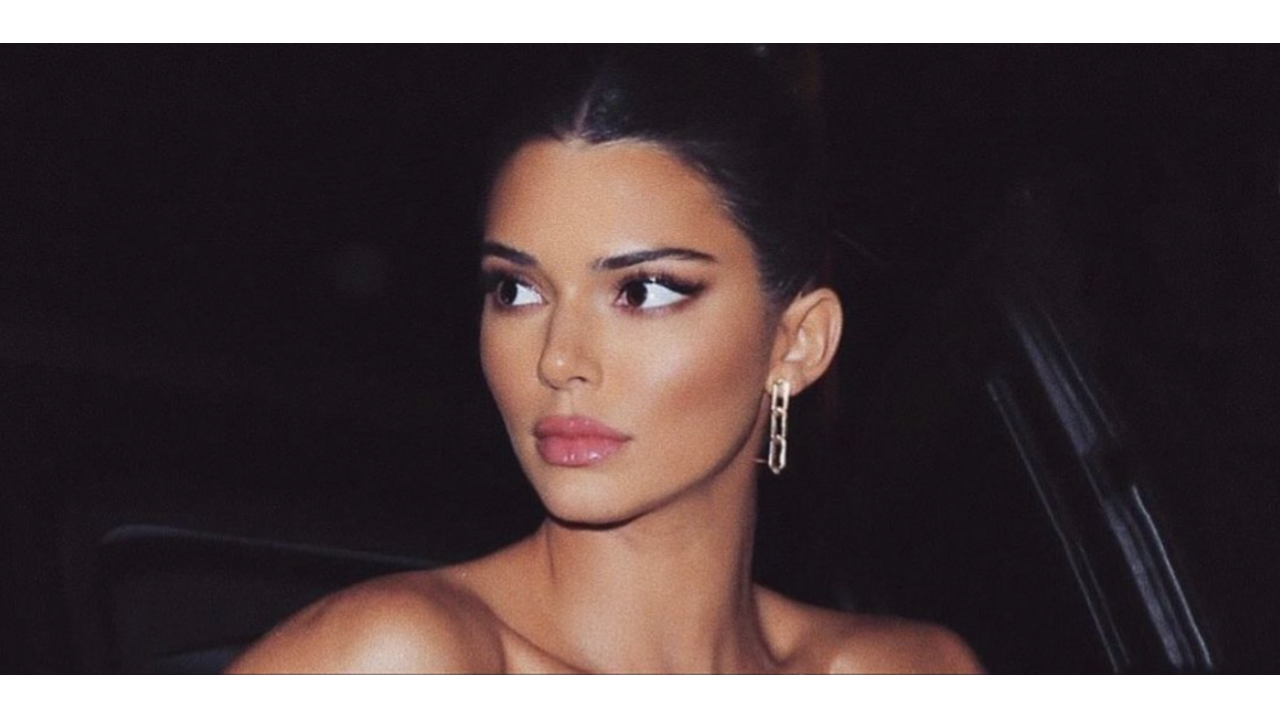Illustratie voor: Zo maak je Kendall Jenner’s “Slutty Brownies”