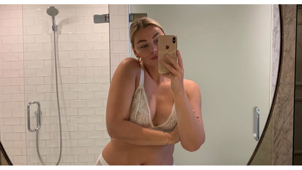 Illustratie voor: Drie fashionable Insta-influencers met een maatje meer