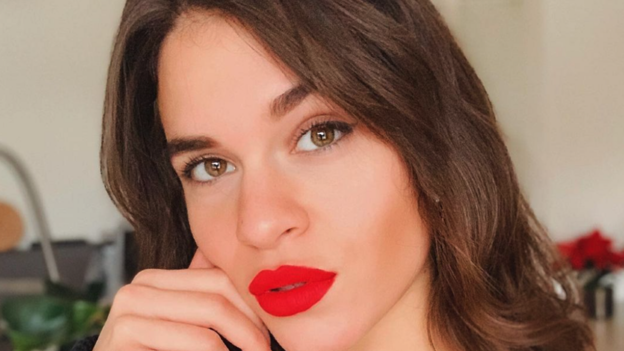 Illustratie voor: Julia Sinning steelt Tony’s hart en wint De Bachelor