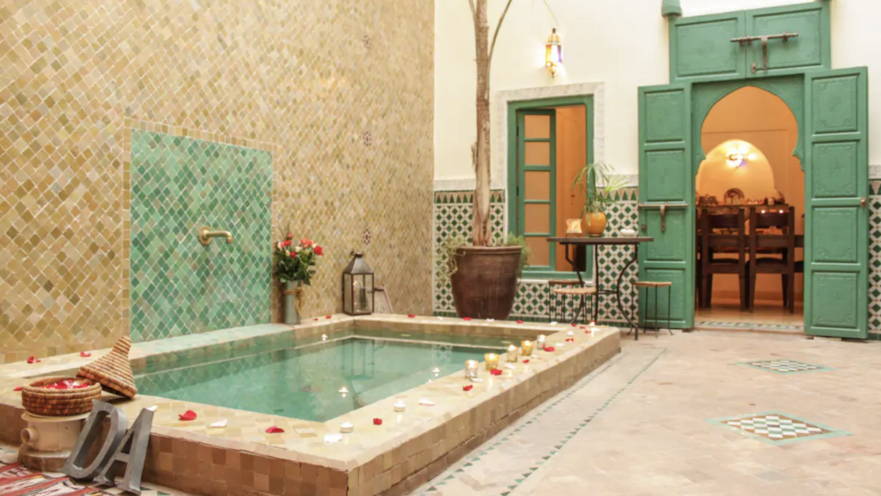 Illustratie voor: Deze magische Airbnb in Marrakech is spotgoedkoop!