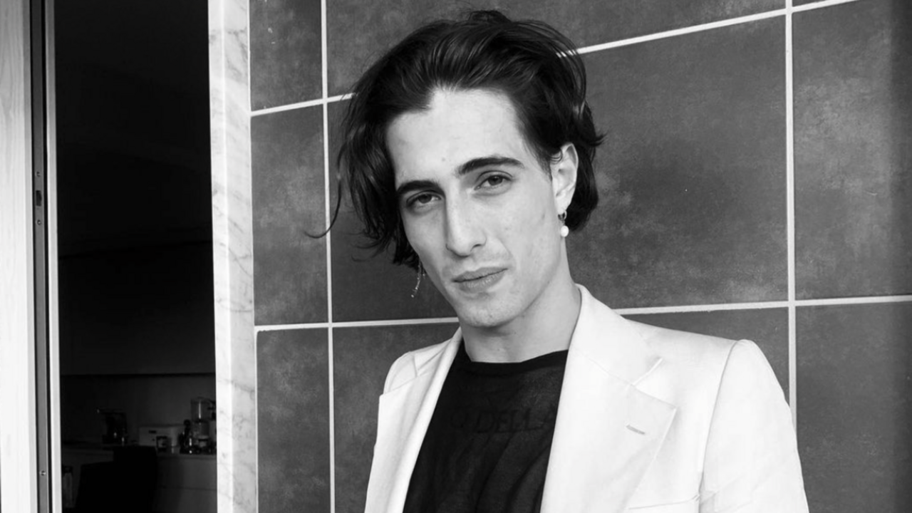 Illustratie voor: Damiano David uit Måneskin verrast Instagram volgers met naaktfoto