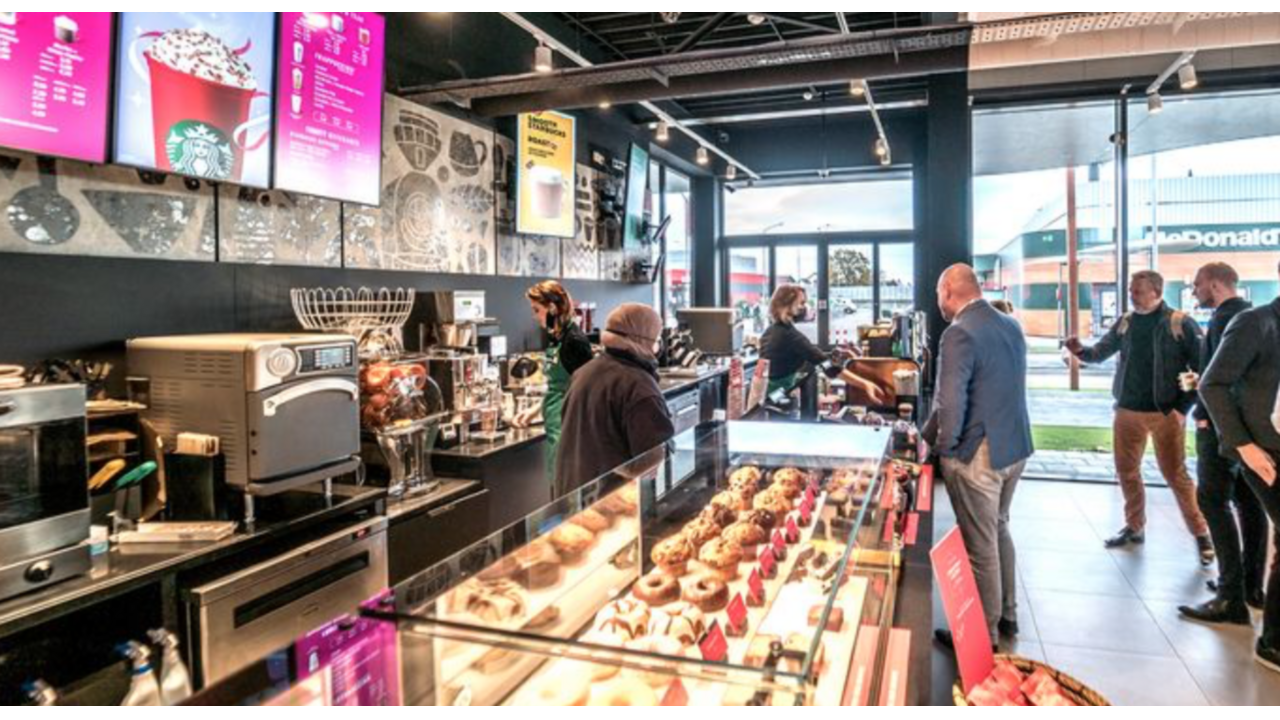 Illustratie voor: Starbucks opent zijn eerste drive-through in Nederland