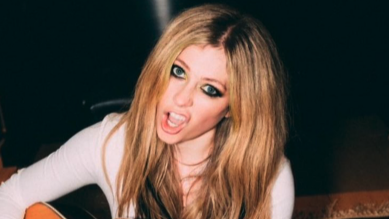 Illustratie voor: Avril Lavigne’s hit Sk8er Boi krijgt eigen film