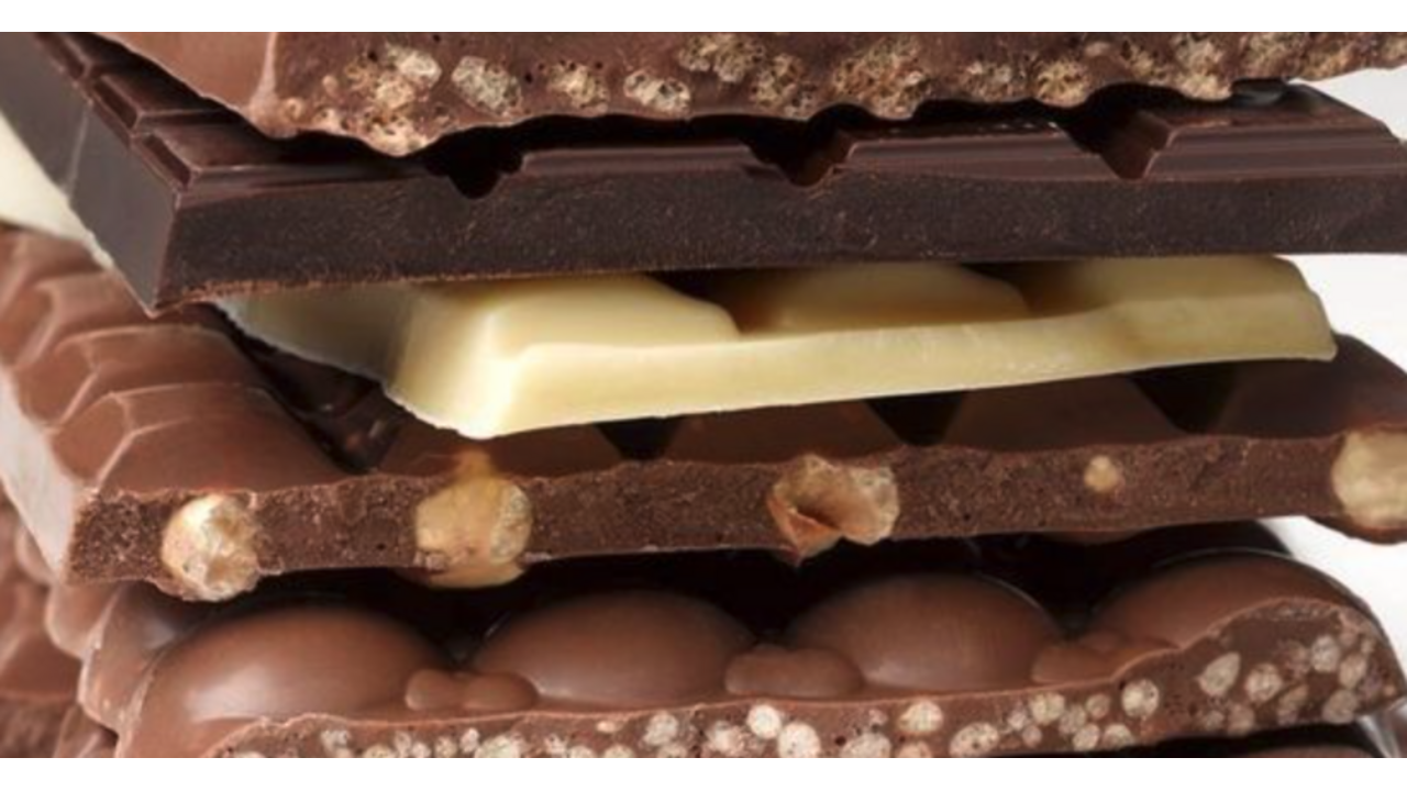 Illustratie voor: Kun je wel echt puistjes krijgen van chocolade?