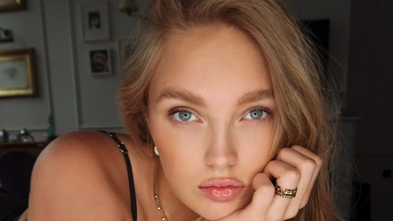 Illustratie voor: Romee Strijd schittert voor het eerst weer in lingerie na zwangerschap