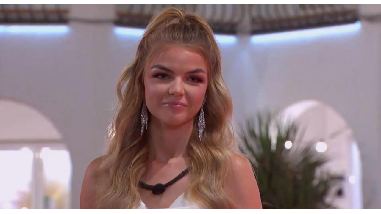 Amandine Jules Love Island