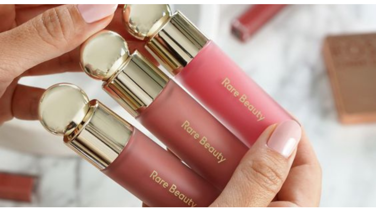 Liquid make-up aanbrengen
