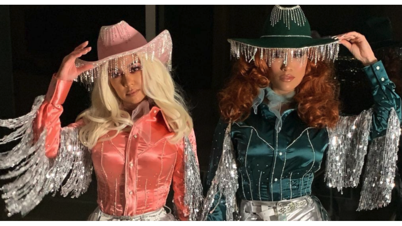 halloween outfit bestie