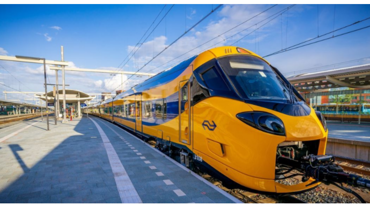 Man bakt kaassoufflé in trein airfyer