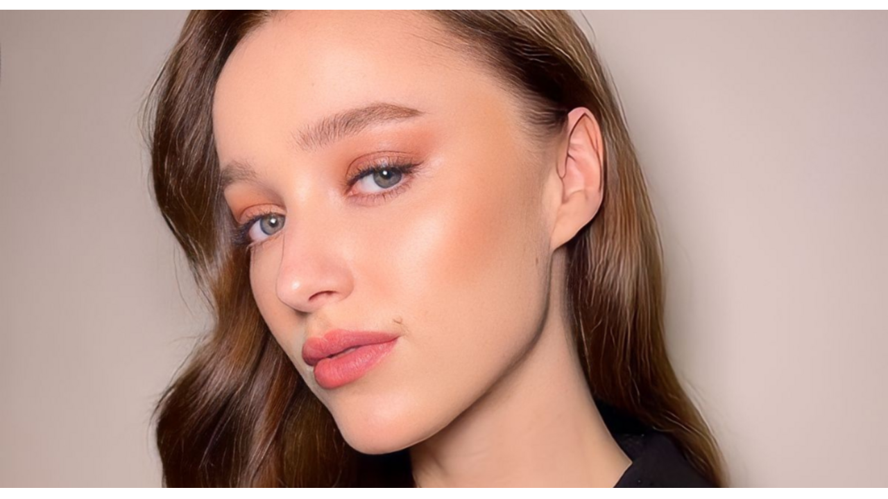 Phoebe Dynevor skincare