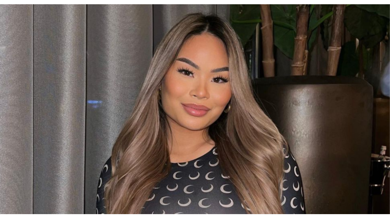 Lena ex on the beach echte meisjes in de jungle vroeger voor cosmetische ingrepen bbl
