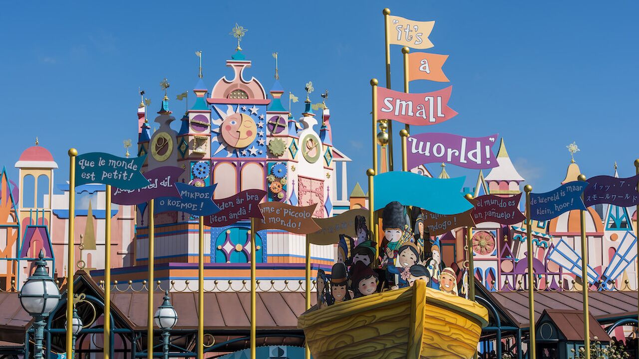 disneyland paris its a small world attractie