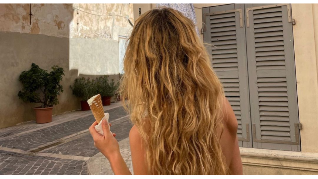 Mermaid waves