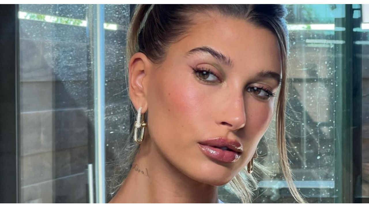 E.L.F dupe Charlotte Tilbury beauty wand