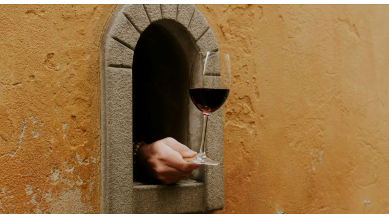 Buchette del vino wine window Florence
