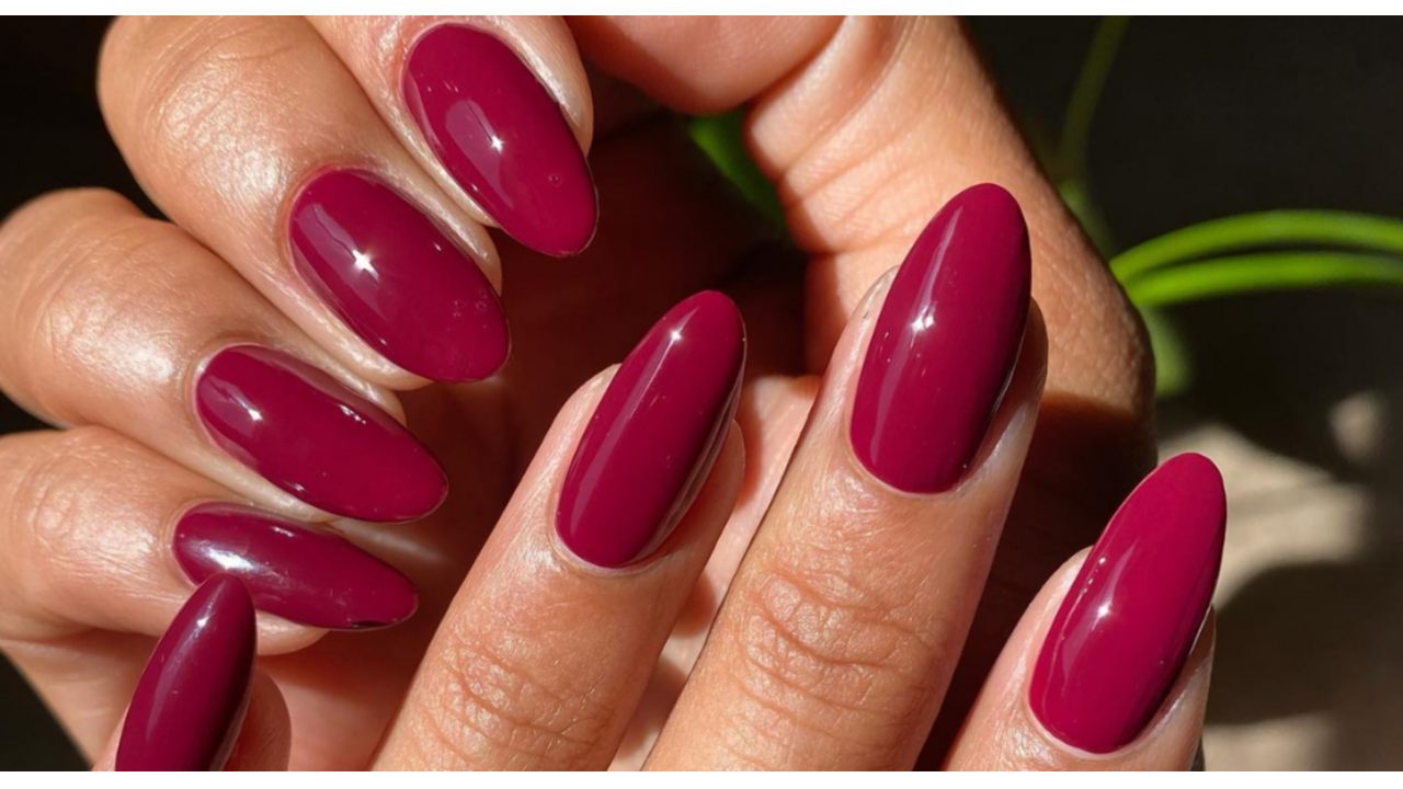 mocha red nageltrend