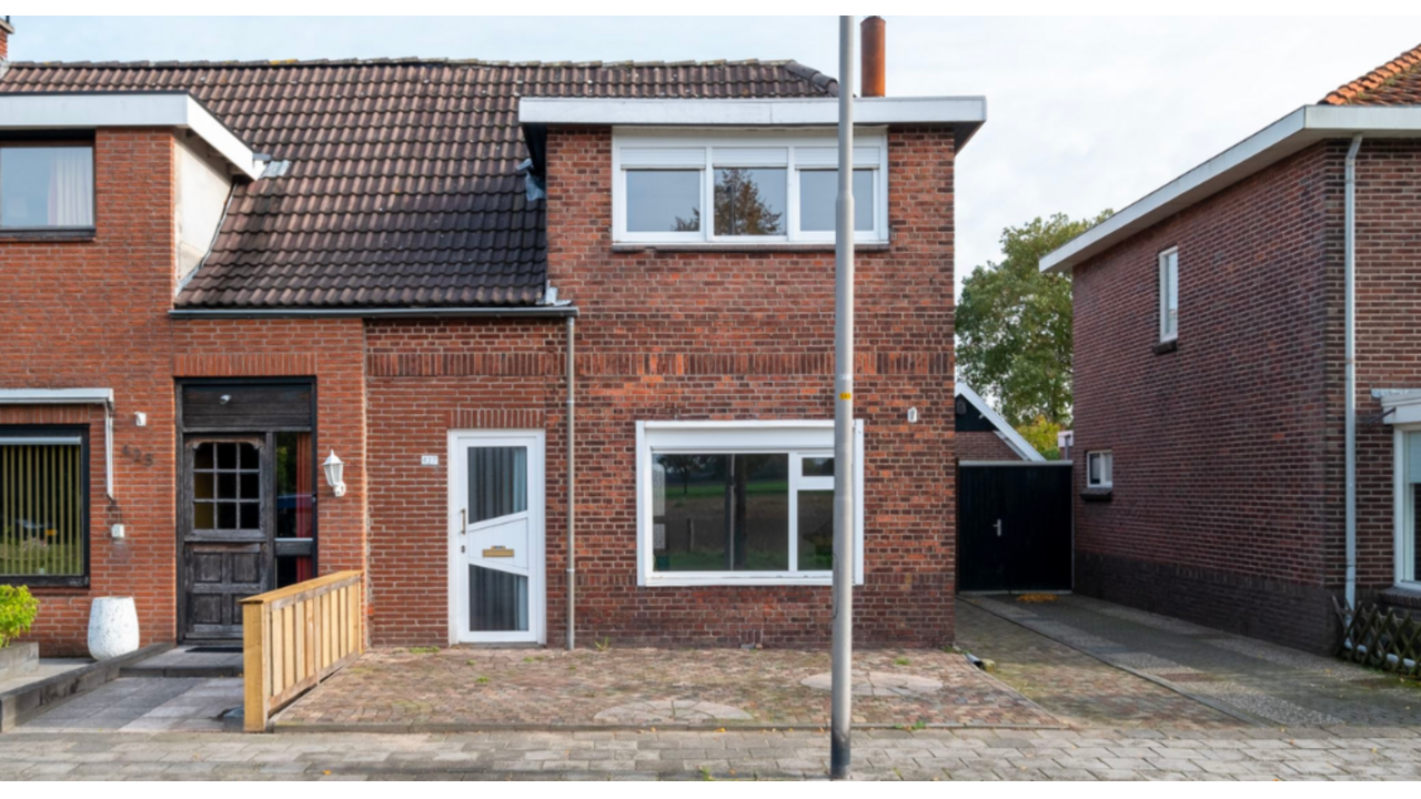 funda-parel-met-zwembad-in-de-tuin