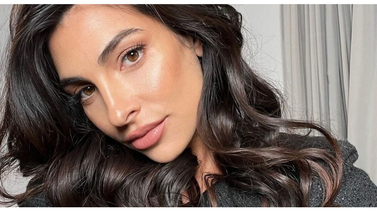 anna nooshin succes
