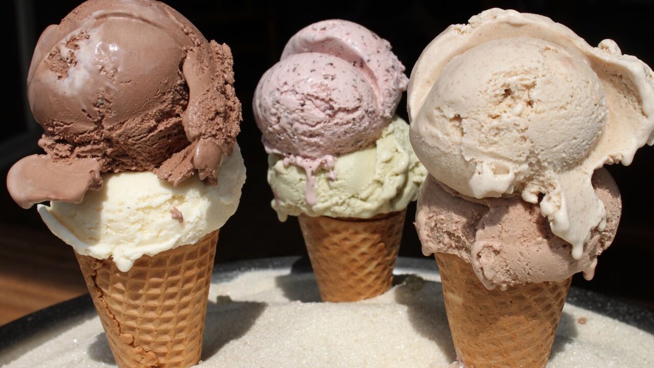 Illustratie voor: Goed nieuws voor vegans: de eerste vegan ijsbar van Amsterdam is geopend!