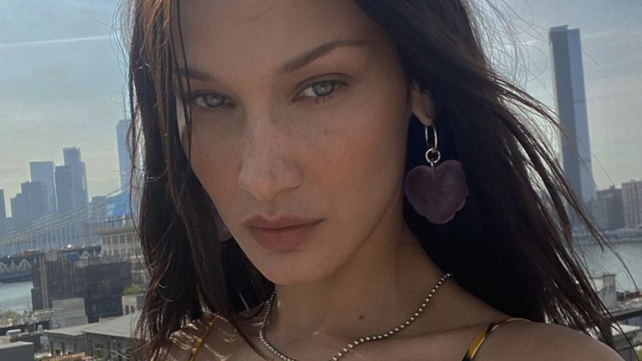 Illustratie voor: Aaah! Bella Hadid maakt haar nieuwe vriend bekend op Instagram