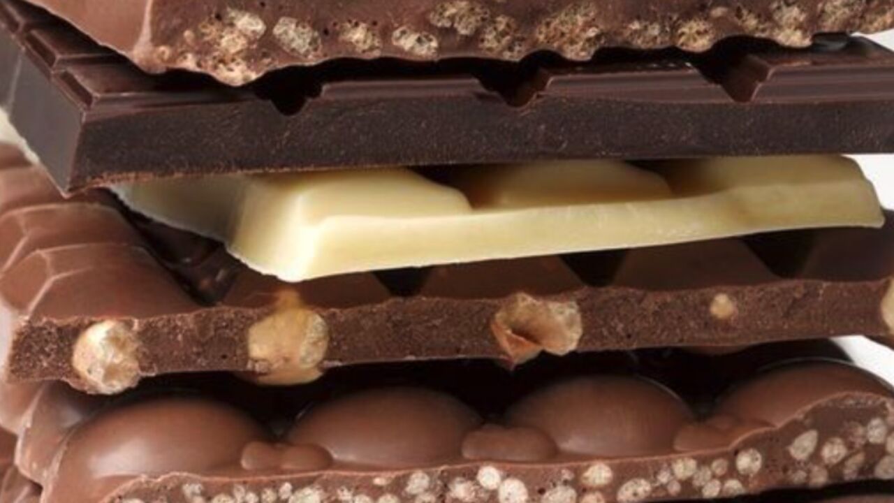 Illustratie voor: Kun je wel echt puistjes krijgen van chocolade?