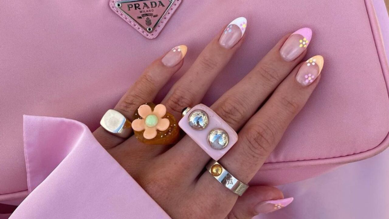 HEMA tompouce nagellak roze geel bruin