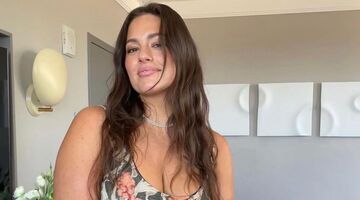 Ashley Graham Twitter fat positivity