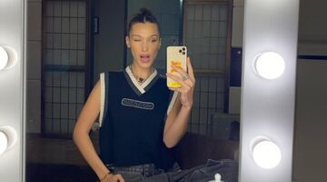 Bella Hadid spiegel foto bril
