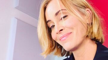 anouk zangeres blokjesbuik