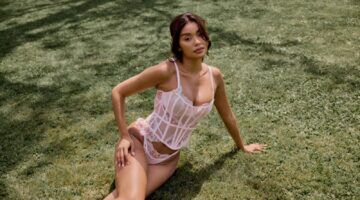 Een foto van een model in de nieuwe Midsummer Intimates van Lounge.