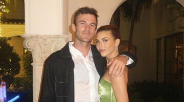 Tommy Paul en zijn vriendin.