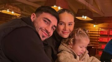 Molly-Mae en Tommy met hun dochtertje.