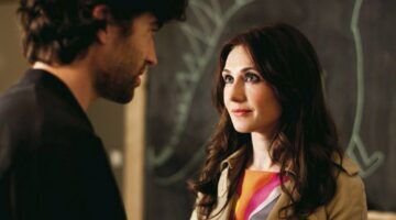 Carice van Houten in Alles is Familie.
