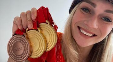 Irene Schouten met medailles.