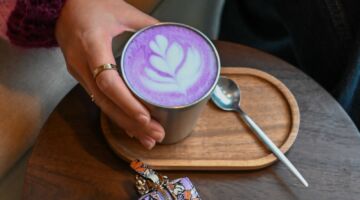 Ube latte