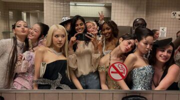 Met Gala selfie.
