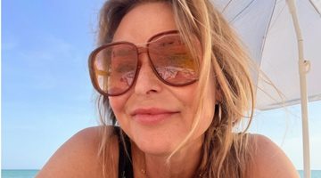Heleen van Royen op het strand