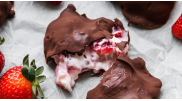 strawberry yoghurt bites tiktok maken