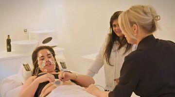 EMS-behandeling uit 'echte gooische moeders'