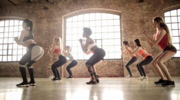 Squat hold