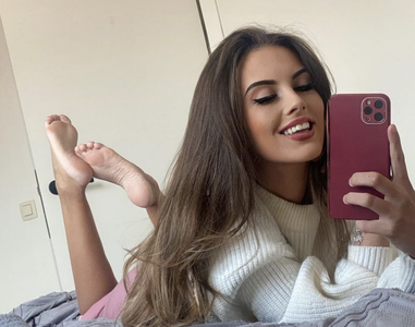 Love Islands Lisa